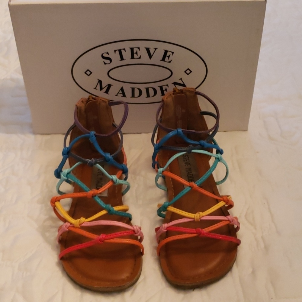 Steve Madden girls sandal
